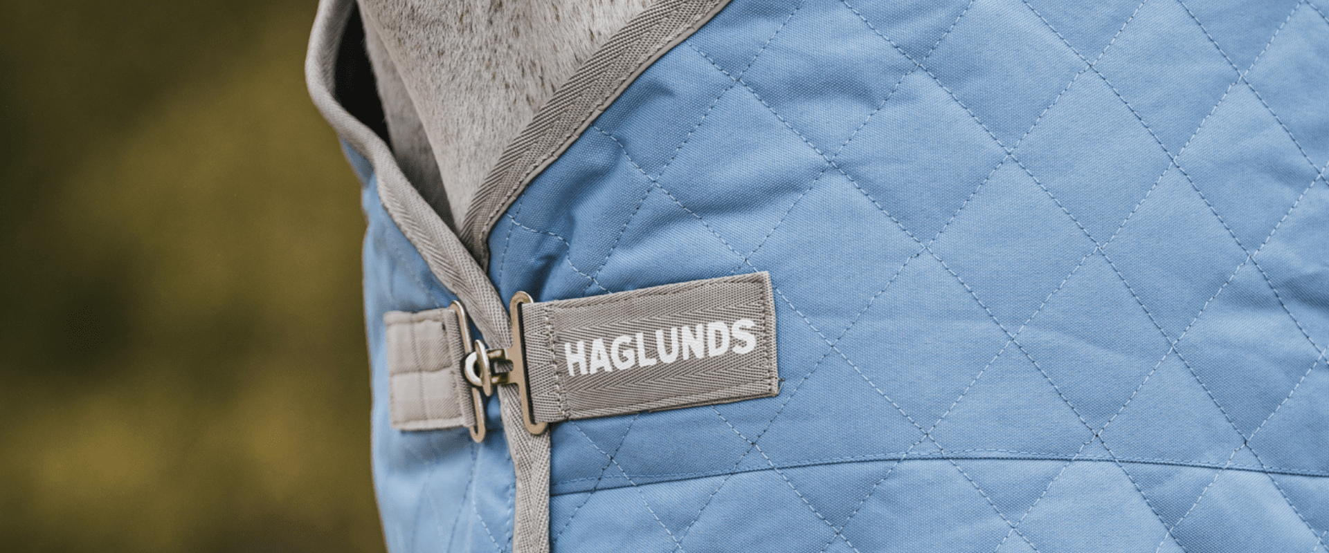 Spara 20% Stalltäcken AW26