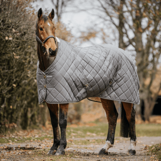 Stalltäcke 50g AW25 Haglunds